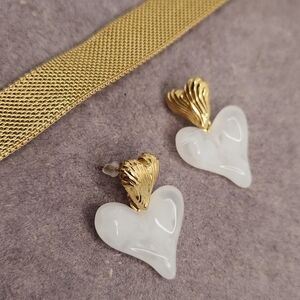 Gold and White Heart Dangle Drop Acrylic Pierced Earrings